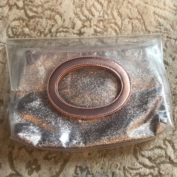 Brand new cosmetic bag - Picture 2 of 2